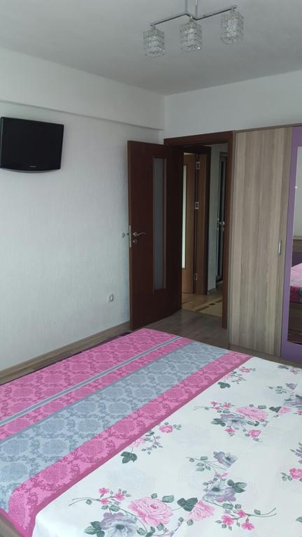 Д И В 1 - D & V 1 Apartment Sandanski Esterno foto